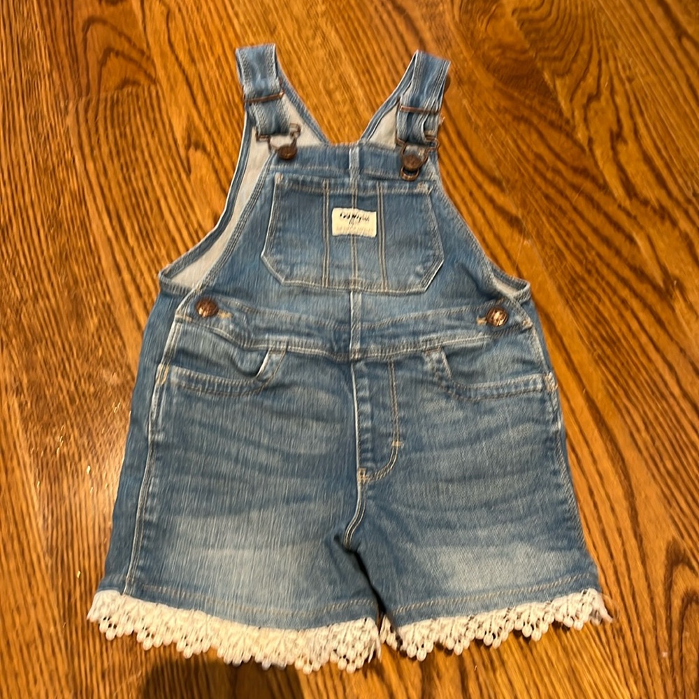 Osh Kosh Bigosh jean overalls size 3 - great condition